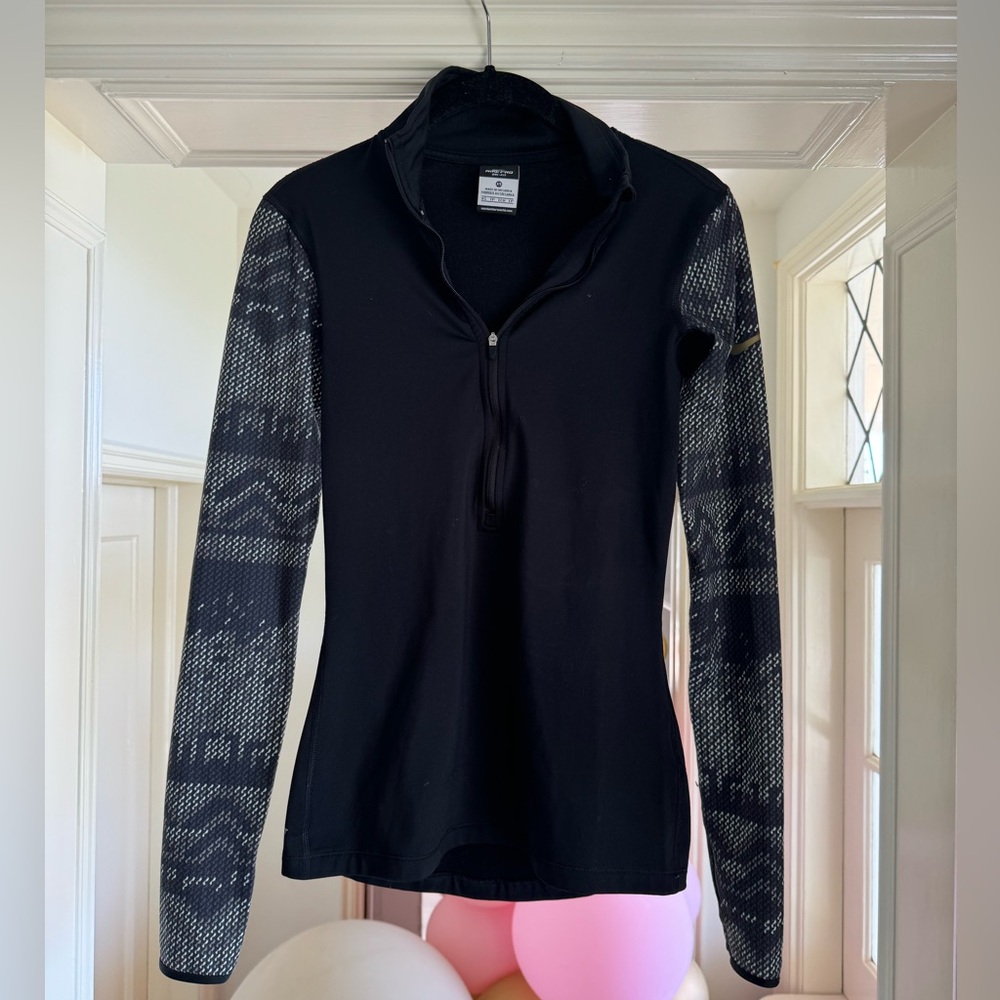 Nike half zip jacket, size XS